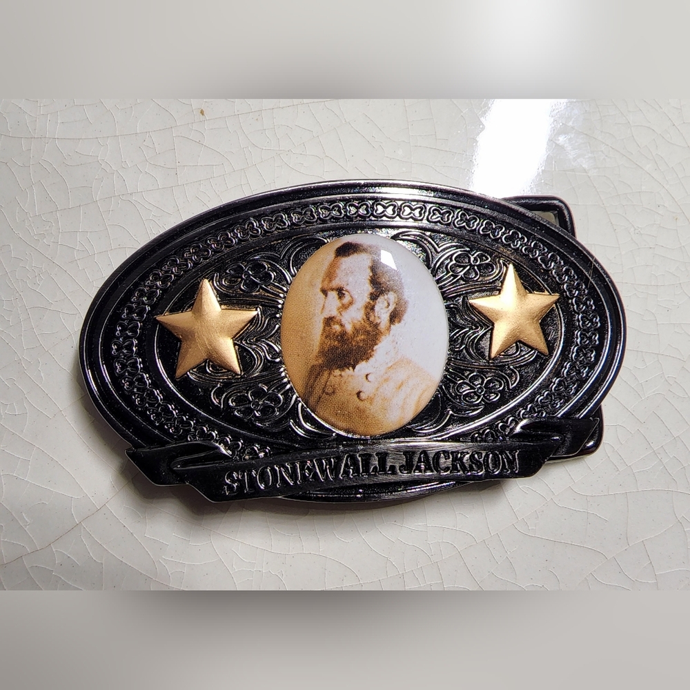 Limited Edition Stonewall Jackson gun metal silver with gold stars belt buckle